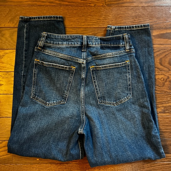 Abercrombie Curve Love The Mom High Rise Ripped Jeans Size 25 (Like New!) - Picture 6 of 6